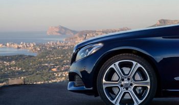 2016 مرسدس بنز  C300 4MATIC کامل